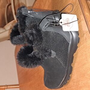 FLASH SALE Zeroxposure slip on boots